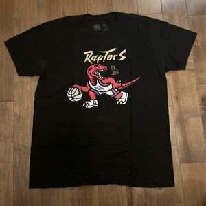 Raptors OVO Drake Zone Retro 20th Anniversary Size Medium T-shirt - 🔥🦖